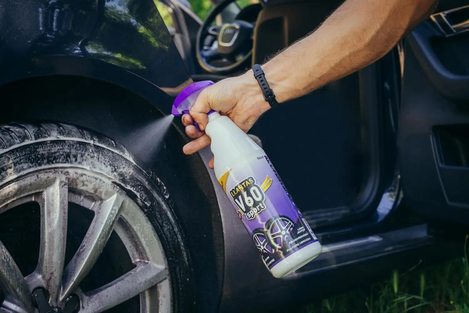 Sisbrill V60 Sport Limpia Llantas - Neutro y Seguro - Efecto Gecko Spray - 1 Litro
